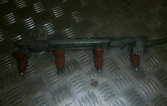Nissan Primera Fuel main line pipe 0280155940