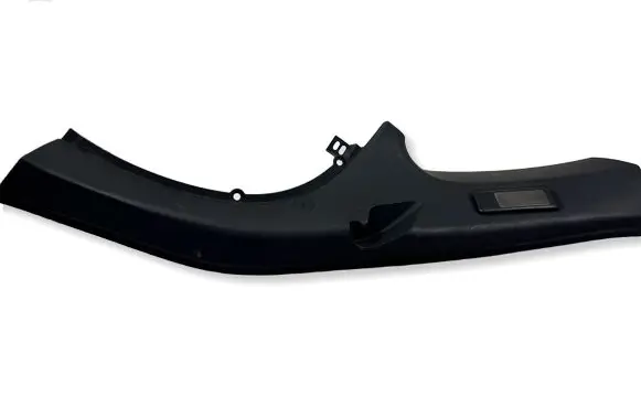 BMW 3 E46 (D)pillar trim (top) 8209014A