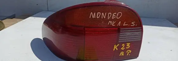 Ford Mondeo MK I Rear/tail lights 93BG13A603EA