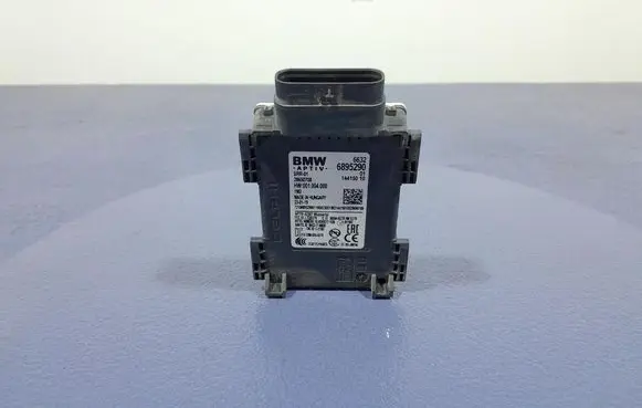 BMW M5 Distronic sensor radar 6895290