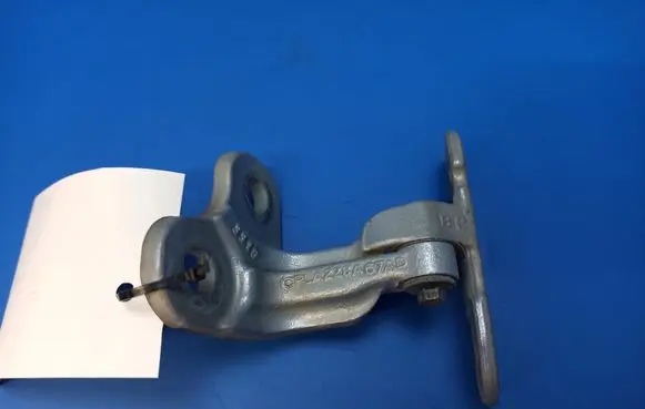 Land Rover Discovery 5 Rear door lower hinge CPLA228A67AD