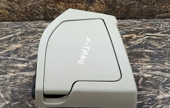 Nissan X-Trail T31 Cup holder 68430JG00A