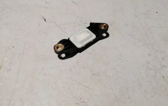 Mercedes-Benz E W211 Airbag deployment crash/impact sensor 0018209126