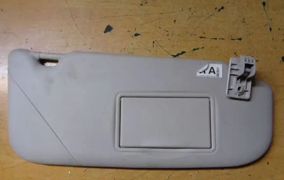 Nissan Qashqai Sun visor
