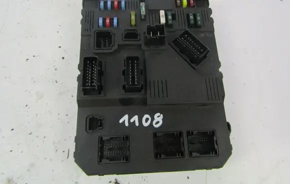 Peugeot 407 Fuse box set 9655708480