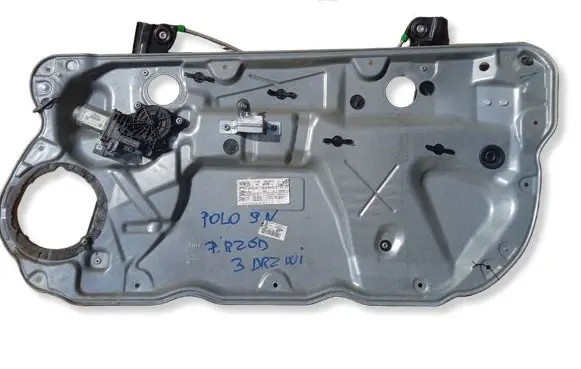 Volkswagen Polo Front door window regulator with motor 6Q2959801EKASACJ 6Q2959801E