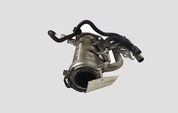 Land Rover Range Rover L405 EGR valve cooler FW939Y403AD 37A160103