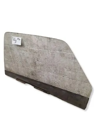 Fiat 125p Front door window/glass (coupe) 43R000922