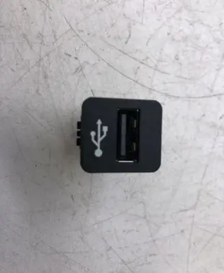 BMW 1 F20 F21 USB socket connector 8410922929401 G50232