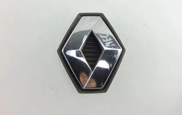 Renault Megane I Manufacturer badge logo/emblem 