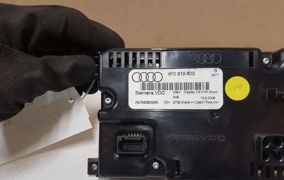 Audi A6 S6 C6 4F Screen/display/small screen 4F0919603 A2C53080033S