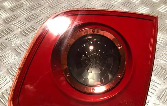 Mazda 3 I Tailgate rear/tail lights P2775
