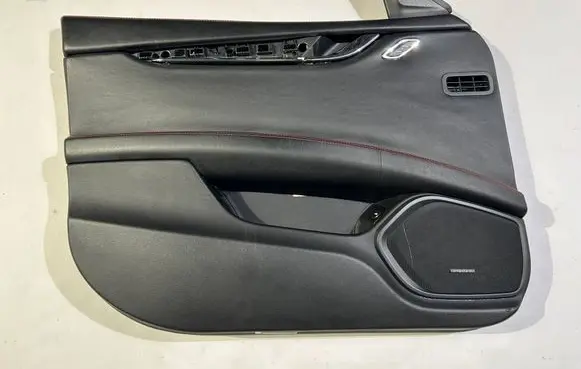 Maserati Quattroporte Front door card panel trim 5257825255