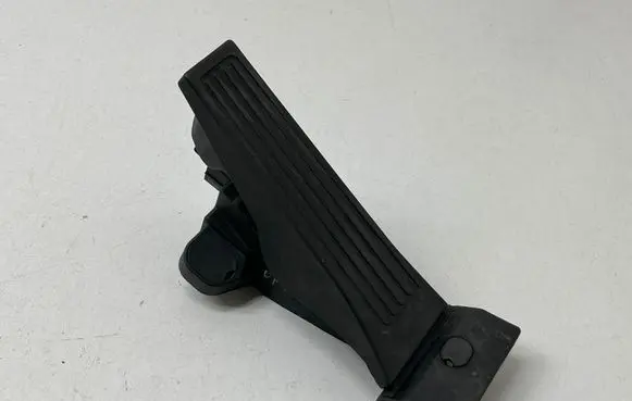 KIA Optima Accelerator throttle pedal 0DD0514A3AD4200