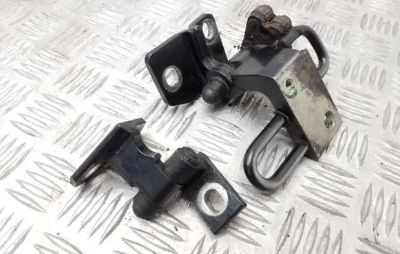 Volkswagen PASSAT B6 Rear door hinge set 3C4833402C