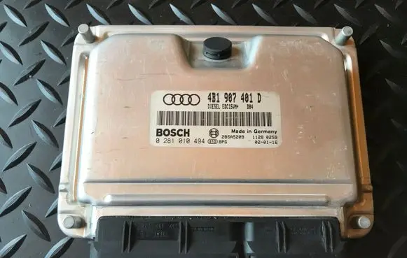 Audi A6 S6 C5 4B Engine control unit/module 4B1907401D 0281010494 EDC15VM