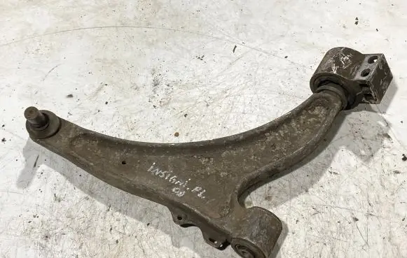 Opel Insignia A Front lower control arm/wishbone