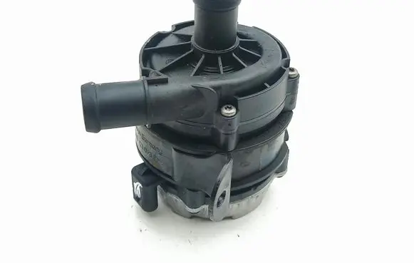 Seat Leon IV Electric auxiliary coolant/water pump 5Q0121591CK
