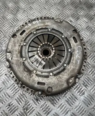 Mitsubishi Colt Clutch set kit A6392500104