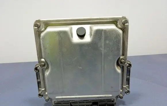 Peugeot 607 Engine control unit/module ECU 9652590180