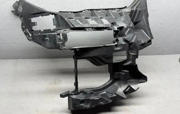 BMW X5 G05 Front bumper mounting bracket 51118069228