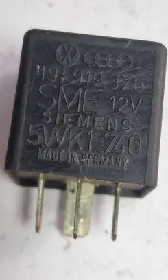 Audi A6 S6 C5 4B Coolant level relay 191919326