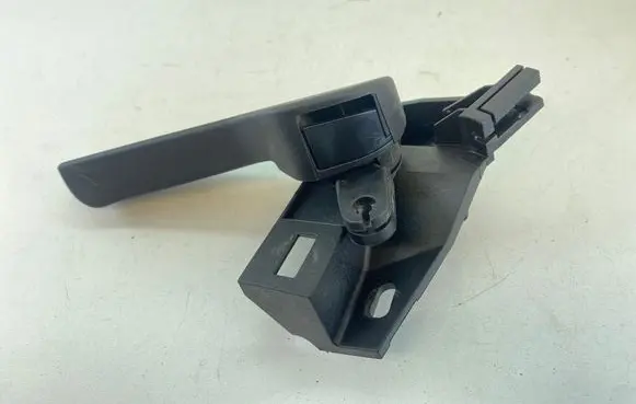 Volkswagen PASSAT B6 Engine bonnet (hood) release handle 1K1823633 1J1823533C