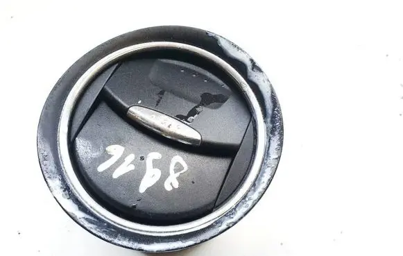 Ford Mondeo MK IV Dash center air vent grill w11301