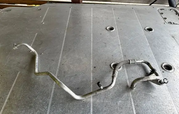 Opel Vivaro Air conditioning (A/C) pipe/hose