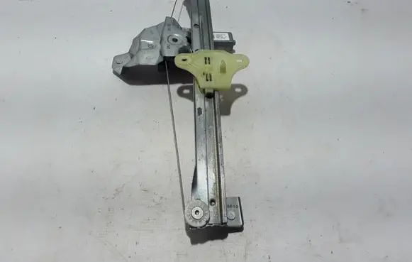 Front window lifting mechanism without motor