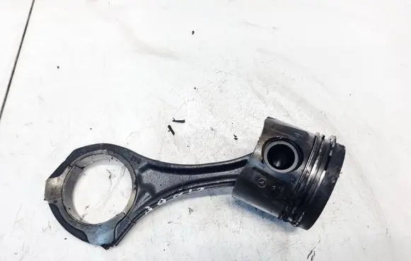 Mercedes-Benz R W251 Piston with connecting rod 