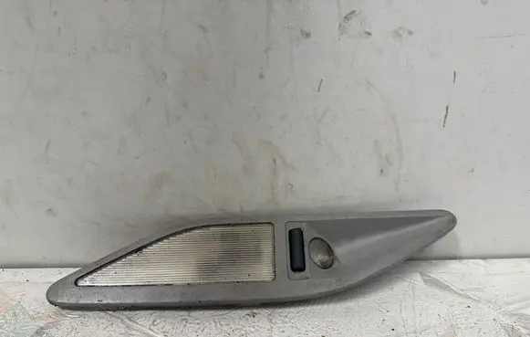 BMW 5 E39 Rear seat light 8363611