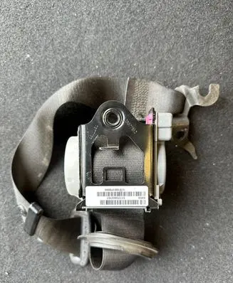 BMW X3 F25 Front seatbelt S1725843107 17B1801P0004 KR13K6617D