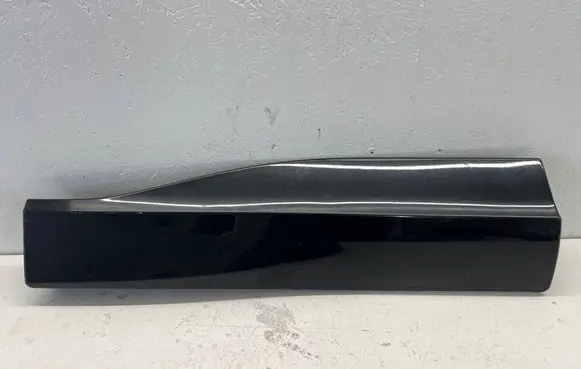 Ford Mustang Mach-E Rear door trim (molding) LJ8BR25334 401303803200 4020520710AA