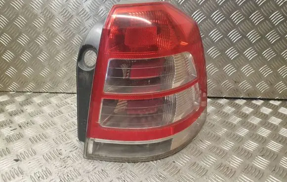Opel Zafira B Rear/tail lights 13305775