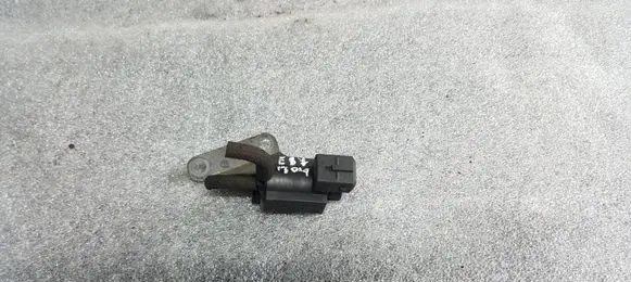 BMW 1 E81 E87 Vacuum valve 70231800 091012 7810831