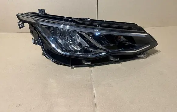 Volkswagen Golf VIII Headlight/headlamp 5H1941006