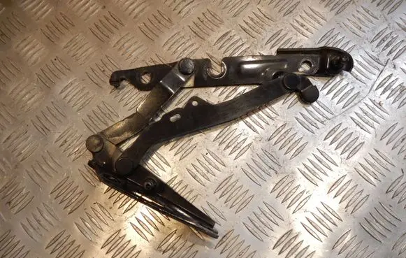 Audi A6 S6 C6 4F Tailgate/trunk/boot hinge 4F5827301D 39377