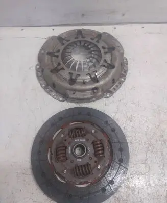 Nissan Almera Tino Clutch set kit 412213700 30100BN300