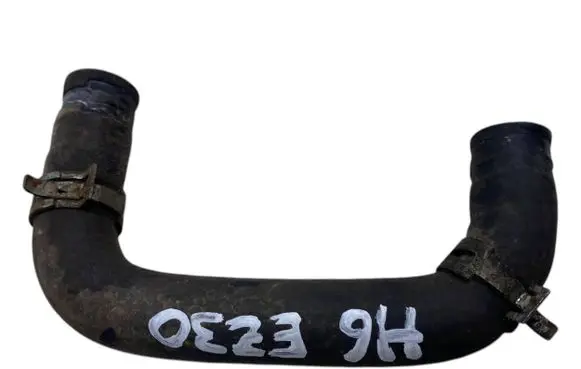 Subaru Outback Engine coolant pipe/hose