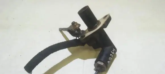 Mazda 626 Clutch master cylinder