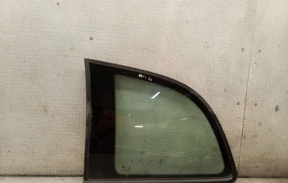 Opel Zafira A Rear side window