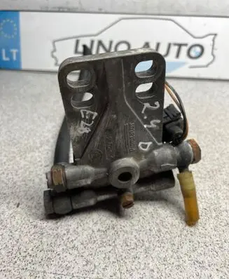 BMW 5 E34 Thermostat/thermostat housing 2240410