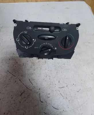 Renault Scenic I Climate control unit 64138