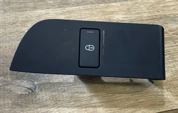Central locking switch button