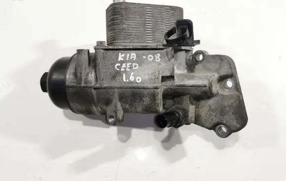 KIA Ceed Oil filter mounting bracket 880082V 264102A150