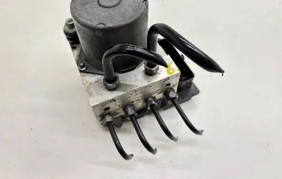Peugeot 407 ABS Pump 9665736080