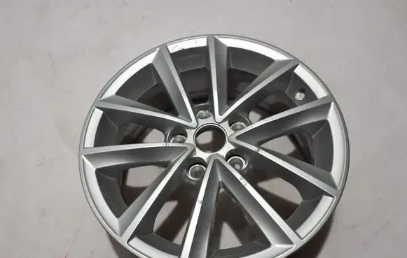 Renault Megane E-Tech R16 alloy rim 403001175R