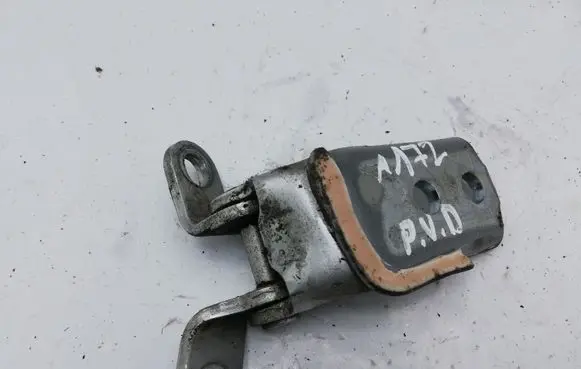 Toyota Avensis T250 Front door upper hinge NOCODE