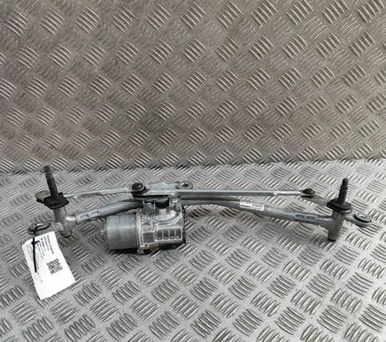 Volvo XC40 Front wiper linkage and motor 32378427